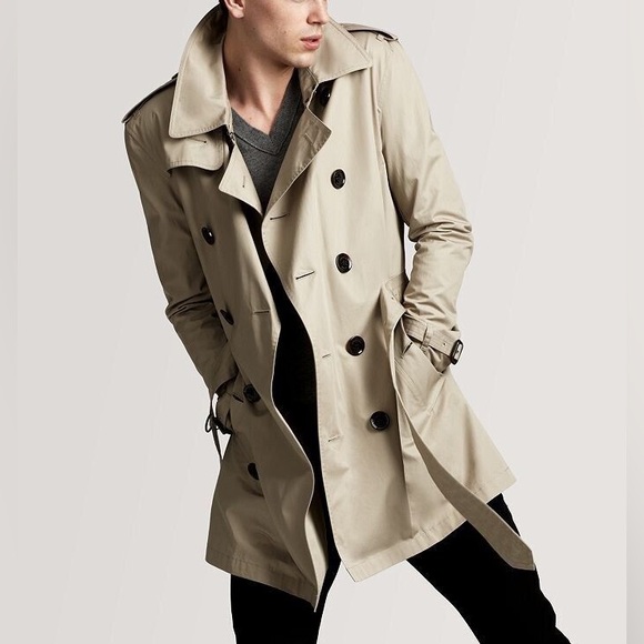 Burberry beige trench coat - Picture 10 of 14